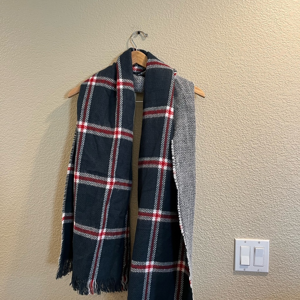 Plaid Black and Red Women's Scarf